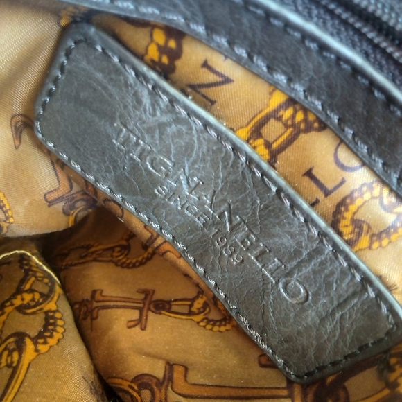 Tignanello bucket bag leather and suede purse - Picture 8 of 9